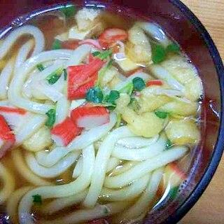 フライパンで煮込みうどん/かいわれカニカマ油揚げ